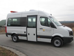 VW Crafter Follow Me Car01